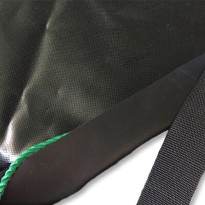 Détail de l’ourlet du sac à spirale TACB